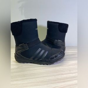 ADIDAS PURAH SFT Climawarm Primaloft Boots Size 6.5  US Black G02704